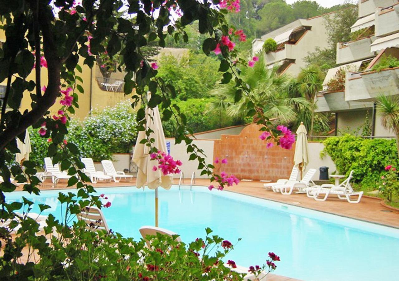 Ferienwohnung Le Maree Azzurra Porto Azzurro Exterior foto