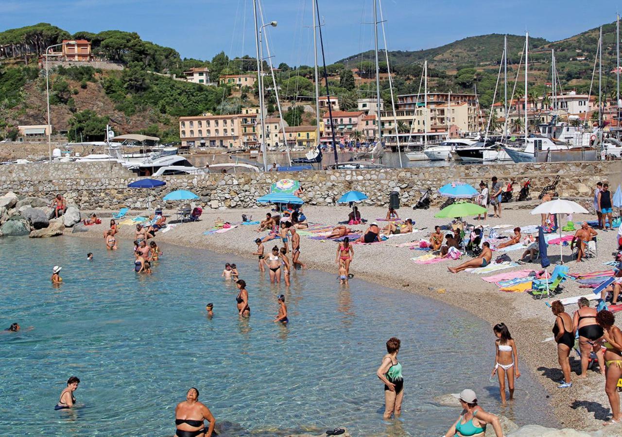 Ferienwohnung Le Maree Azzurra Porto Azzurro Exterior foto